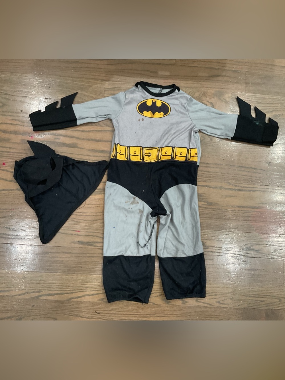 Batman Toddler Costume Set with Mask Good Condition